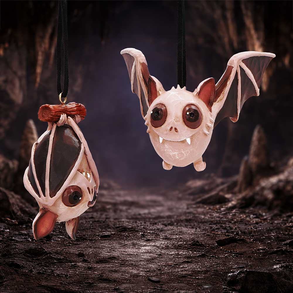 SNEAK AND PEAK HANGING ORNAMENTS SET (2)