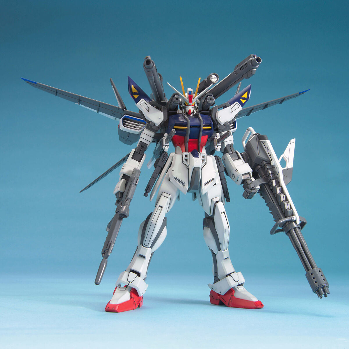 MG Strike E+IWSP (Astrays Lukas O'Donnel) 1/100