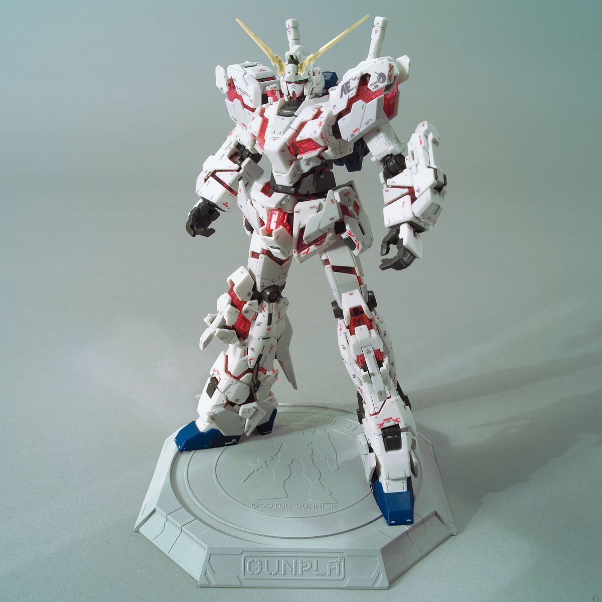 *PREORDER* RG 1/144 Gundam Base Limited RX-0 Unicorn Gundam Ver.TWC *PRE-ORDER*