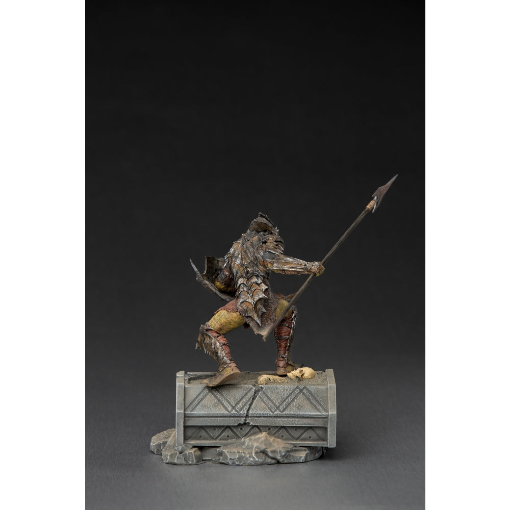Iron Studios The Lord of the Rings - Armored Orc Statue Art Scale 1/10