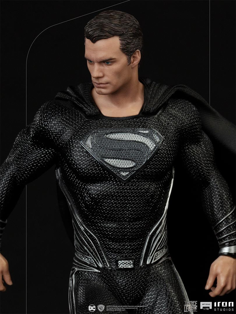 Iron Studios Zack Snyder's Justice League - Superman Black Suit Statue Art Scale 1/10
