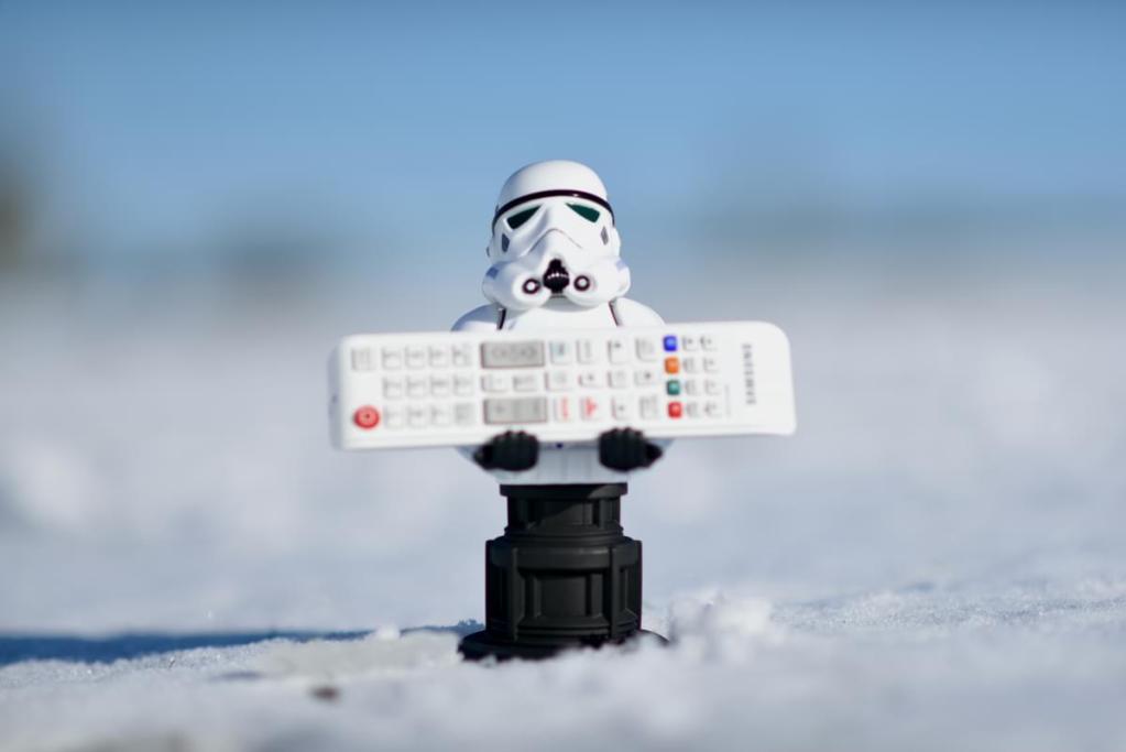 STAR WARS - Stormtrooper - Controller & Phone Support - 20cm