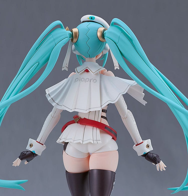 HATSUNE MIKU GT PROJECT - Racing Miku 2023 - Figure Plamatea 15cm