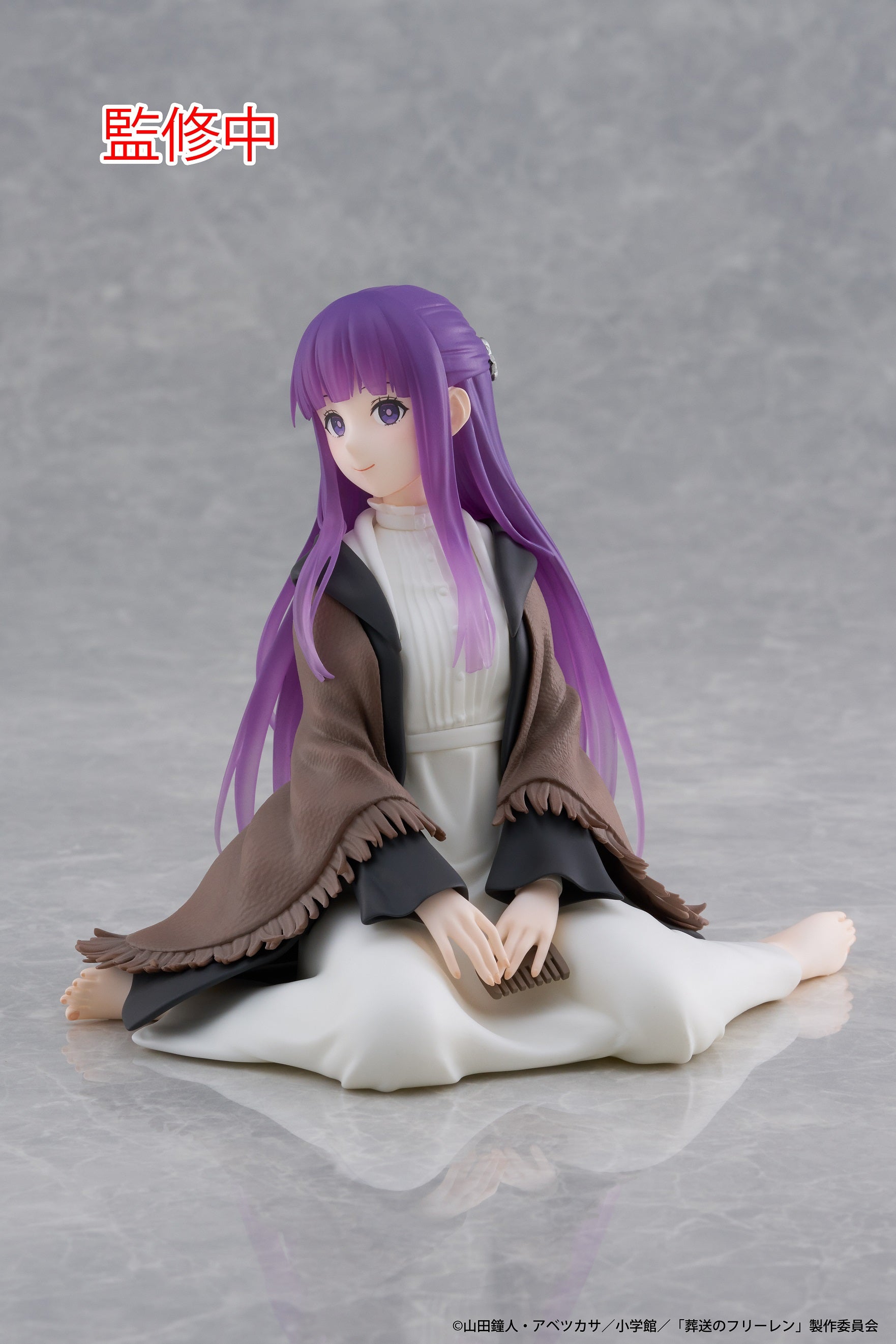 FRIEREN BEYOND JOURNEY'S END - Fern - Statue Desktop Cute 13cm