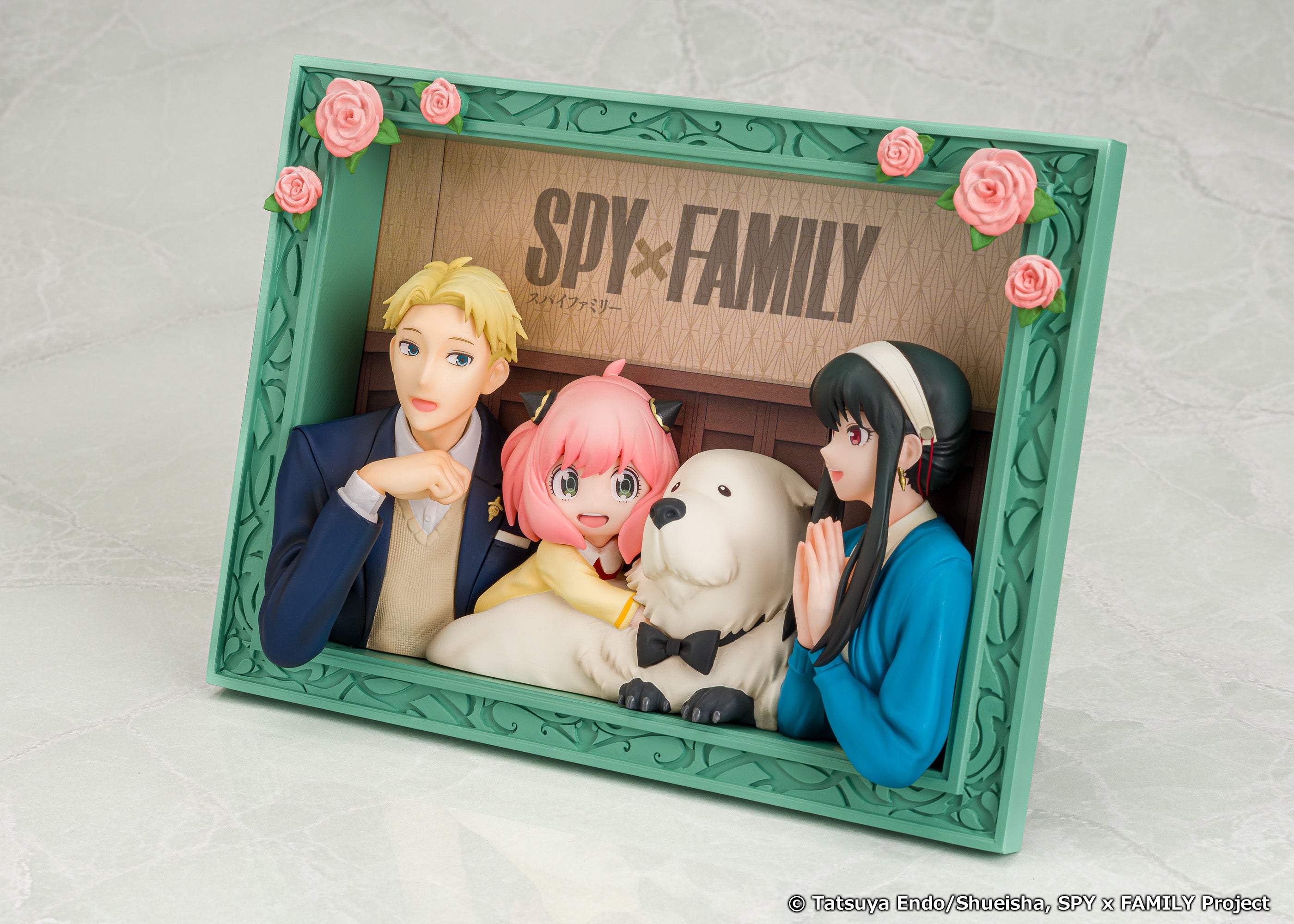 SPY X FAMILY - The Forgers - Statue 12.8x17.5cm