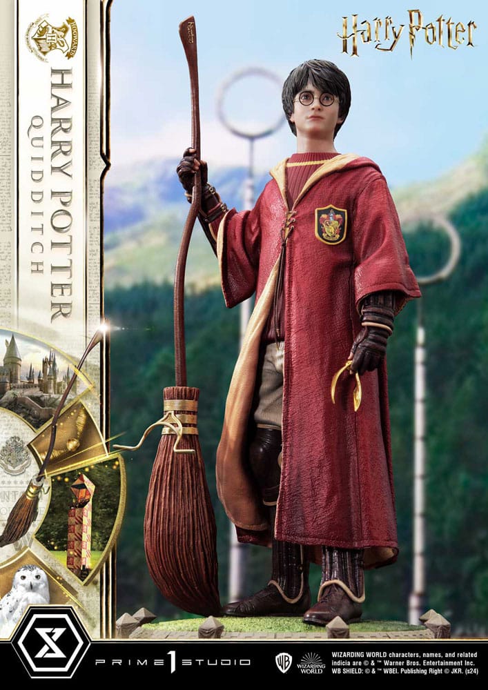 HARRY POTTER - Harry Potter "Quidditch" - Statuette Prime Collec. 31cm