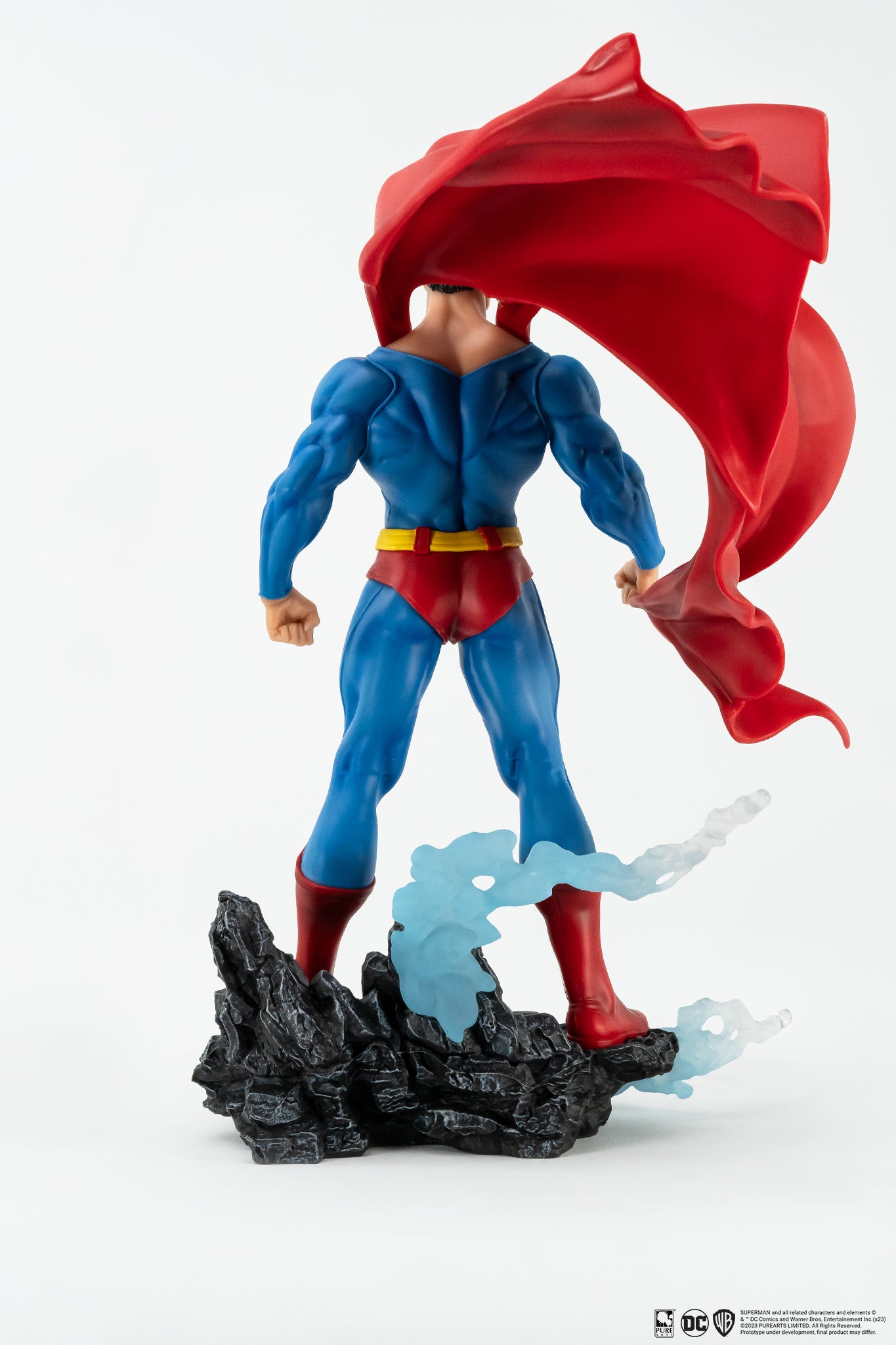 DC HEROES - Superman "Classic Version" - Statuette 1/8 30cm