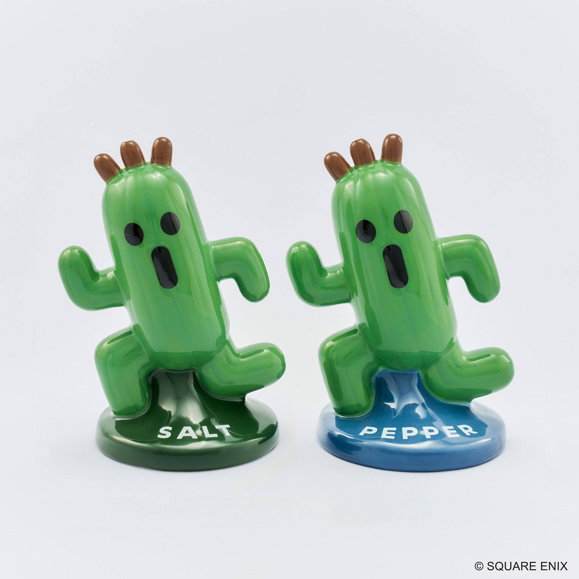 FINAL FANTASY - Salt and Pepper Shaker set - CACTUAR