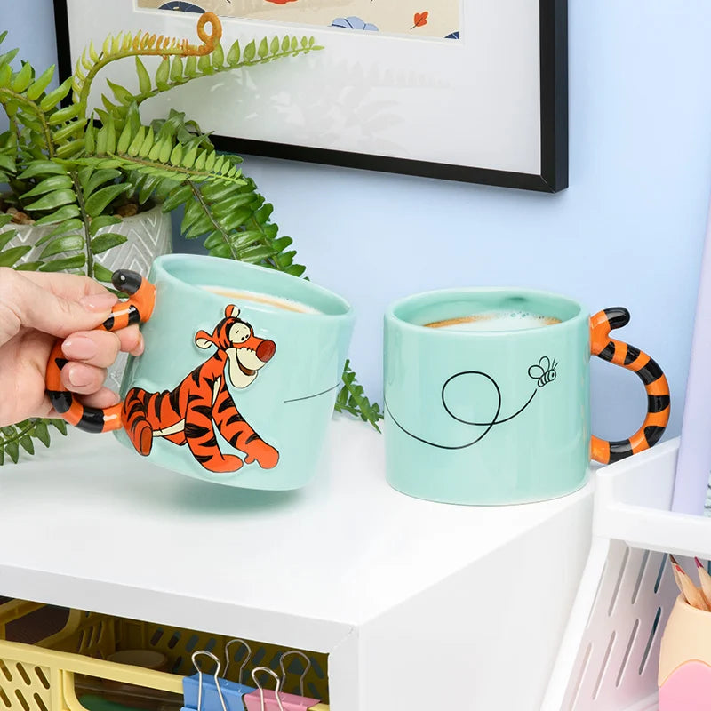 WINNIE THE POOH - Tigger - Shaped Mug