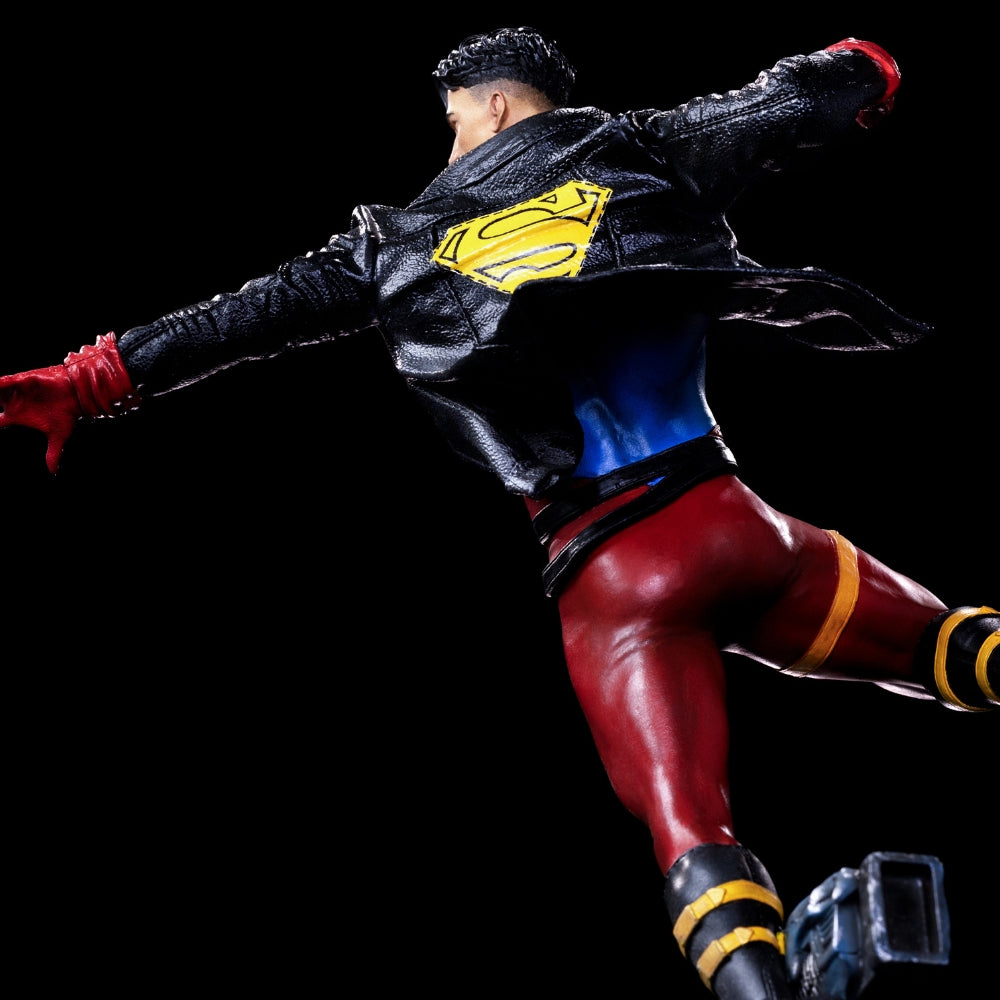 Iron Studios DC COMICS - Superboy Statue 1/10
