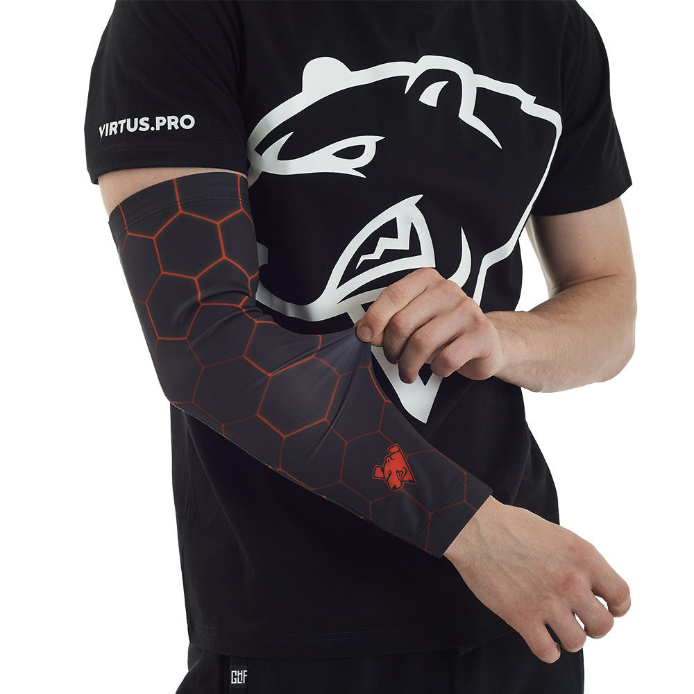 Virtus.pro Gaming arm sleeve "Combs", M