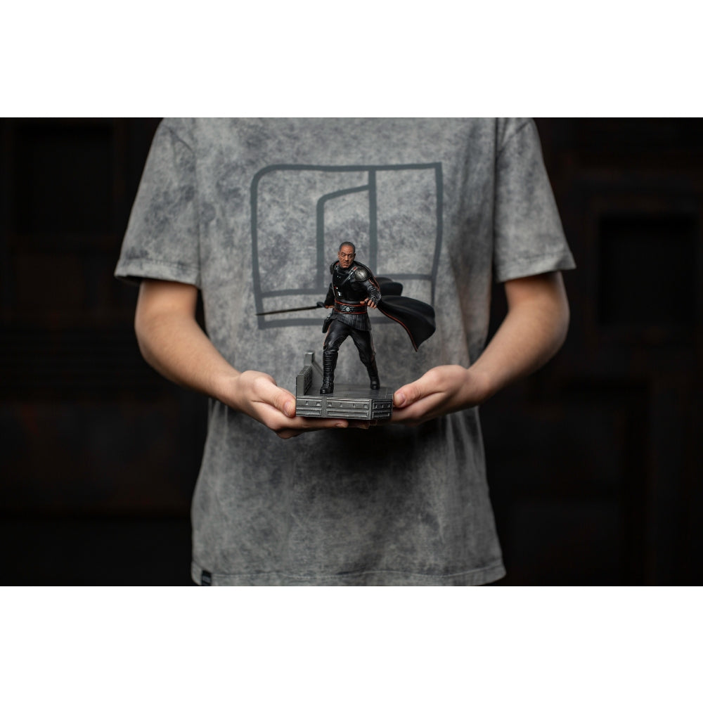 Iron Studios STAR WARS: THE MANDALORIAN - Moff Gideon Statue 1/10