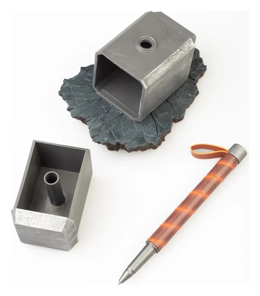 Marvel Thor Pen and Stand Hammer