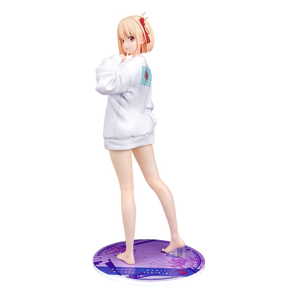 Lycoris Recoil PVC Statue 1/7 Chisato Nishikigi: Oversized Sweatshirt Ver. 25 cm