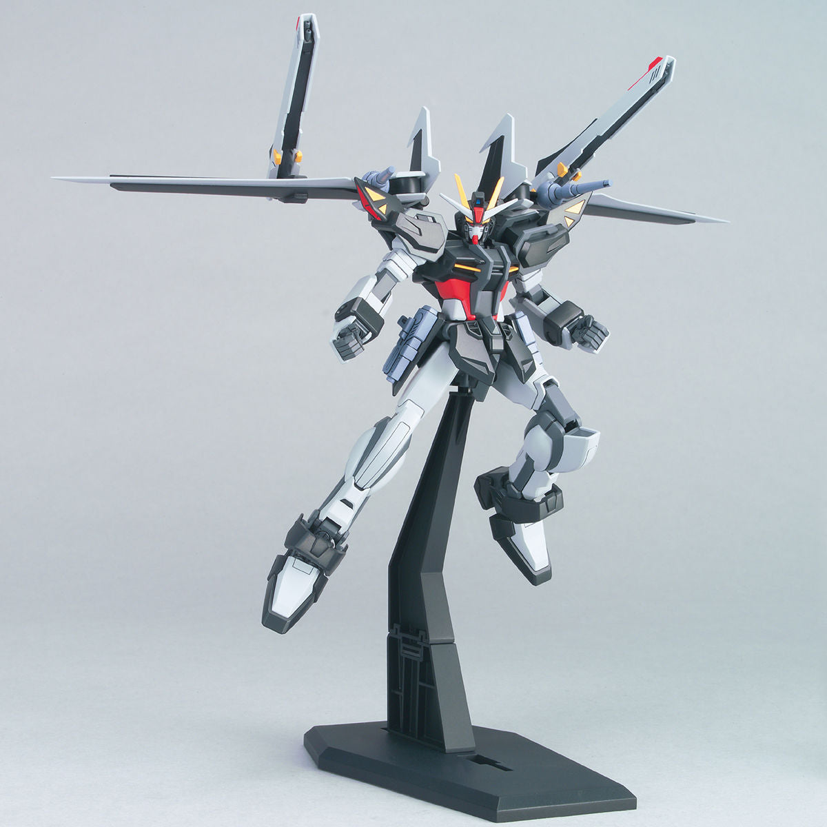 HG Strike Noir 1/144