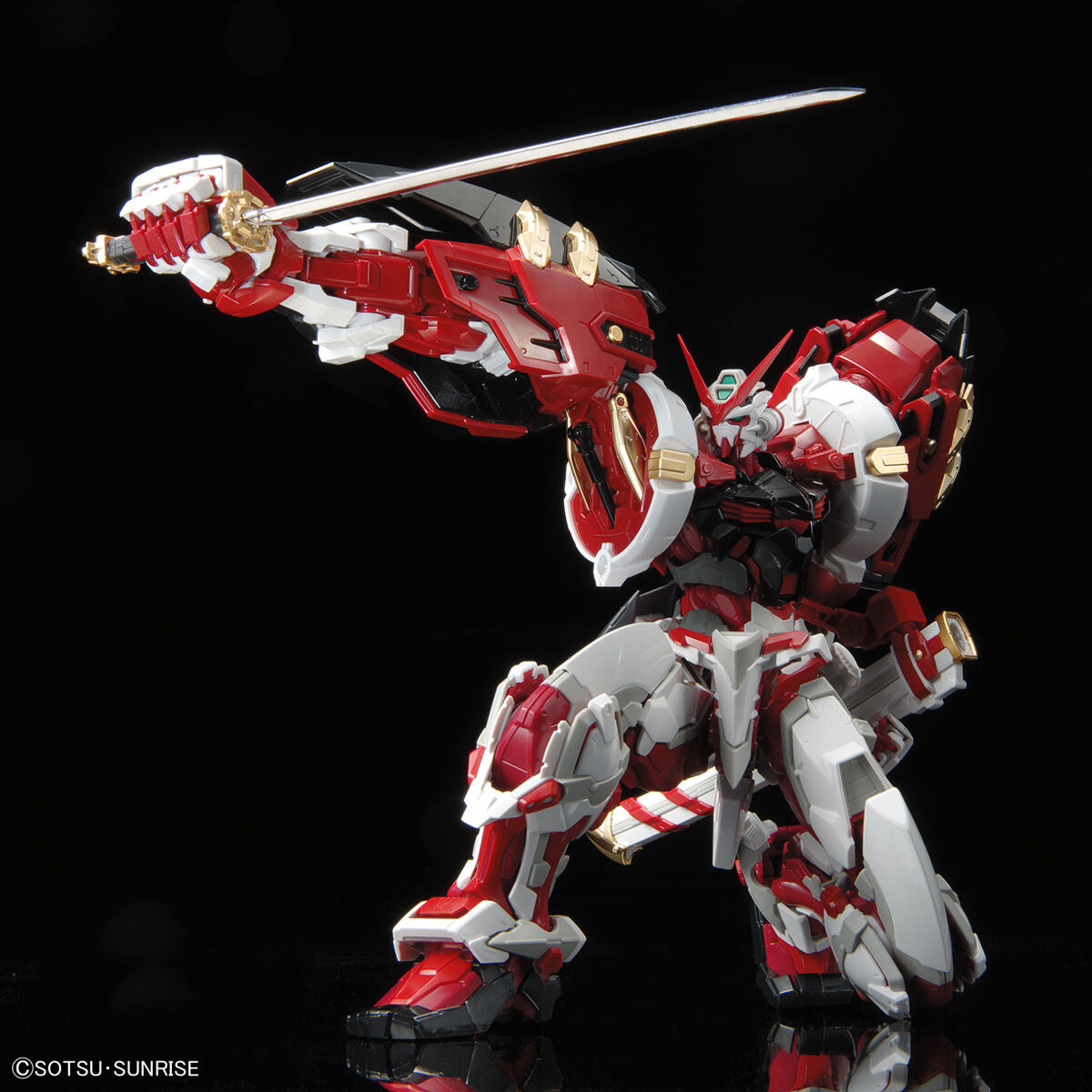 HiRM High resolution model 1/100 Gundam Astray Red Frame Powered Red