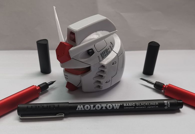 MOLOTOW Blackliner 0.05