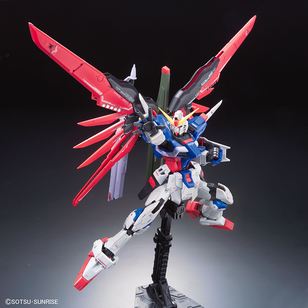 RG Gundam ZGMF-X42S Destiny 1/144 - gundam-store.dk
