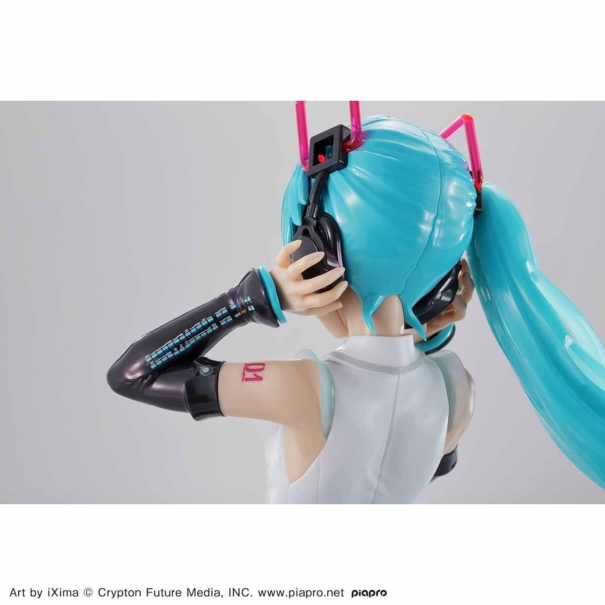 *PREORDER* Figure-Rise Labo - HATSUNE MIKU V4X - gundam-store.dk