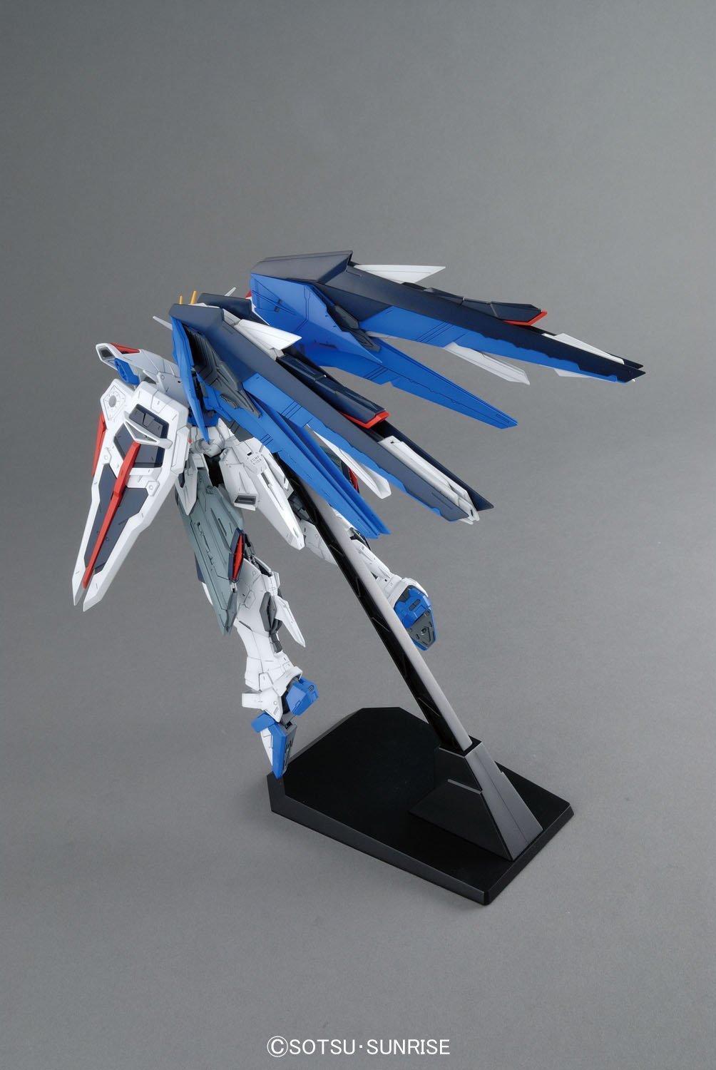 MG Gundam Freedom Ver. 2.0 1/100