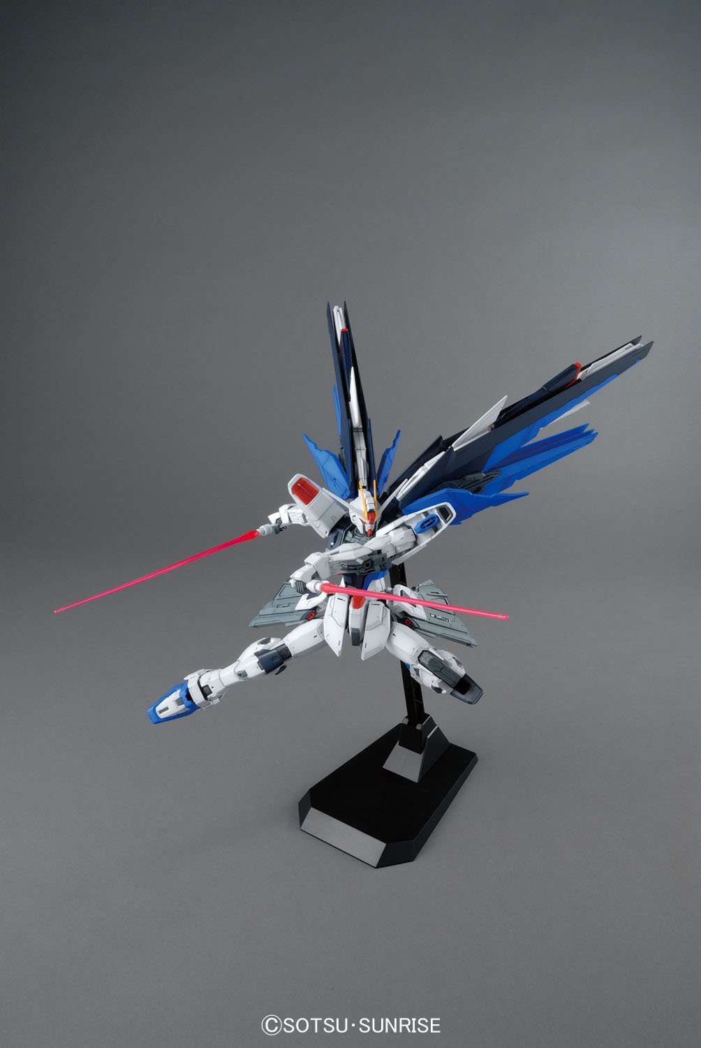 MG Gundam Freedom Ver. 2.0 1/100