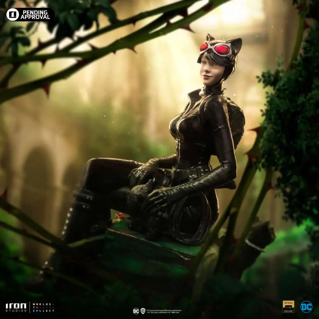 GOTHAM CITY SIRENS CATWOMAN DELUXE 1/10 STATUE