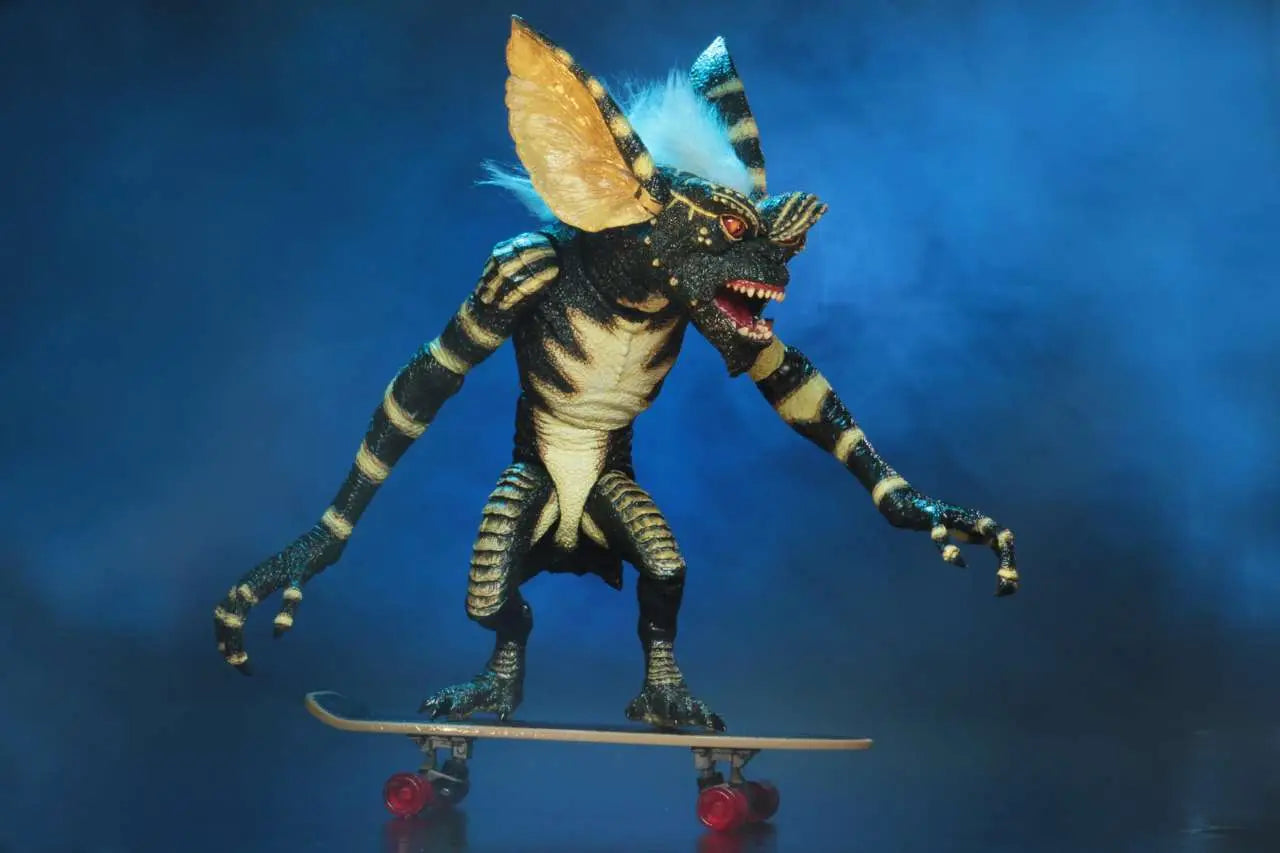 GREMLINS EVOLUTION OF A GREMLIN 40TH ANN BOX SET