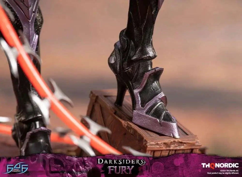 DARKSIDERS FURY RESIN STATUE