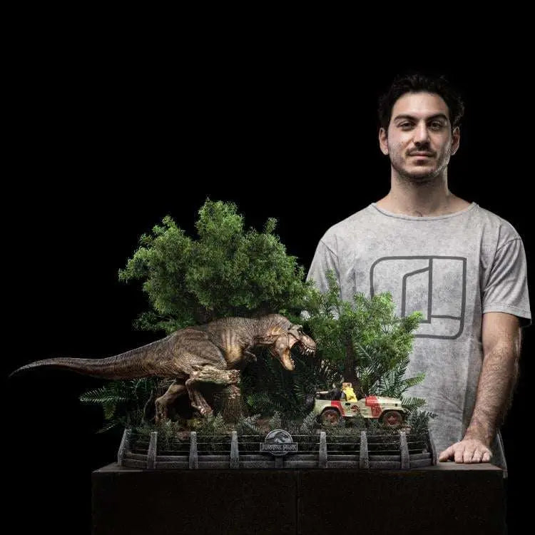 JURASSIC PARK DEMI ART T-REX ATTACKS 1/20 STATUE