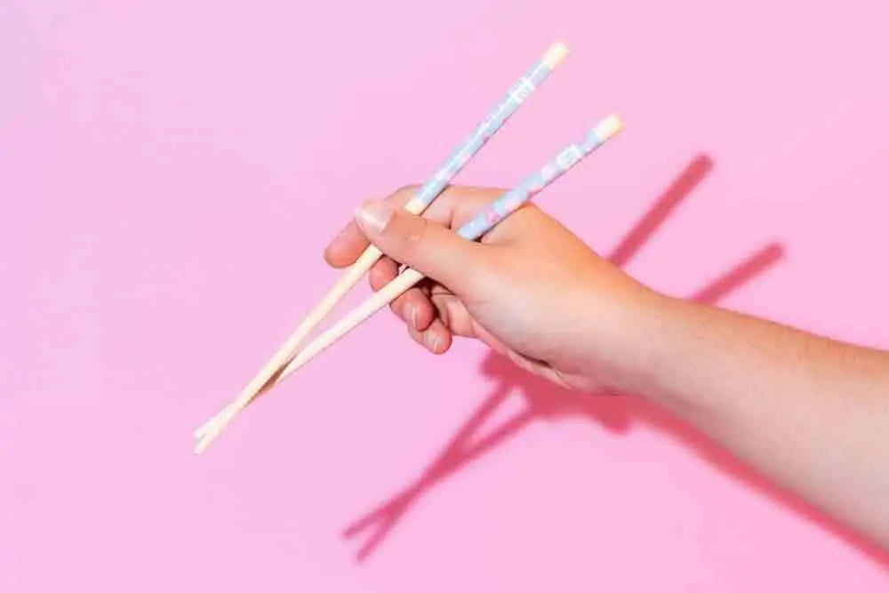 BT21 RAMEN BOWL WITH CHOPSTICKS