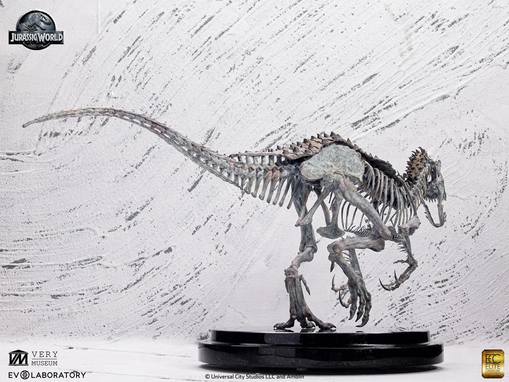 JURASSIC WORLD INDOMINUS REX SKELETON BRONZE 1/24 SCALE
