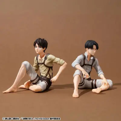 ATTACK ON TITAN PALM SIZE EREN & SQUAD CAPTAIN LEVI G.E.M. STATUE SET