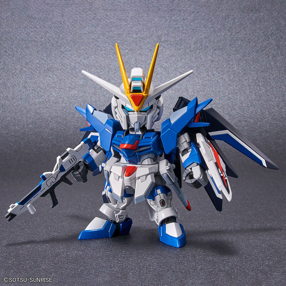 SD Gundam EX Standard Rising Freedom Gundam