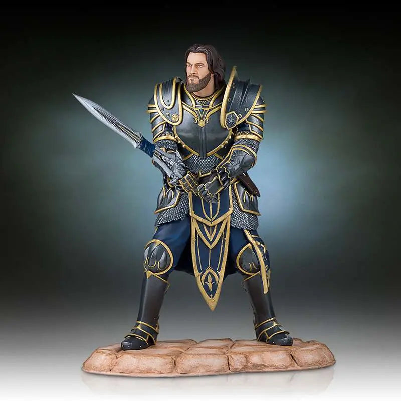 WORLD OF WARCRAFT LOTHAR STATUE