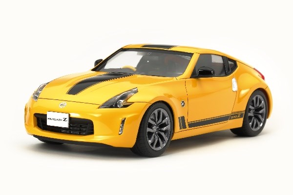 1/24 Nissan 370Z Heritage Edition