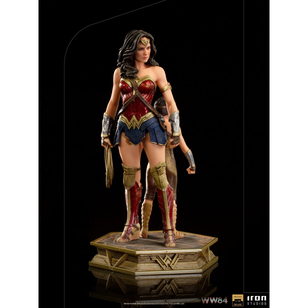 Iron Studios Wonder Woman 1984 - Young Diana Statue Deluxe Art Scale 1/10
