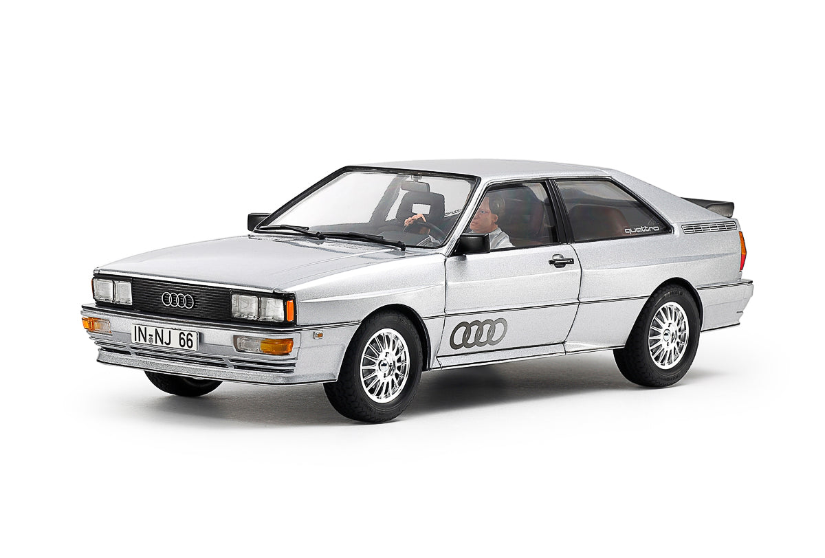 1/24 Audi quattro