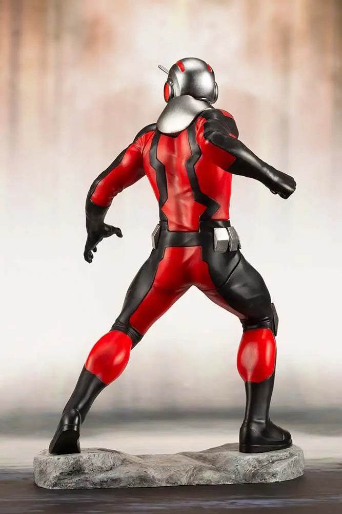 ASTONISHING ANTMAN & WASP ARTFX+ STATUE