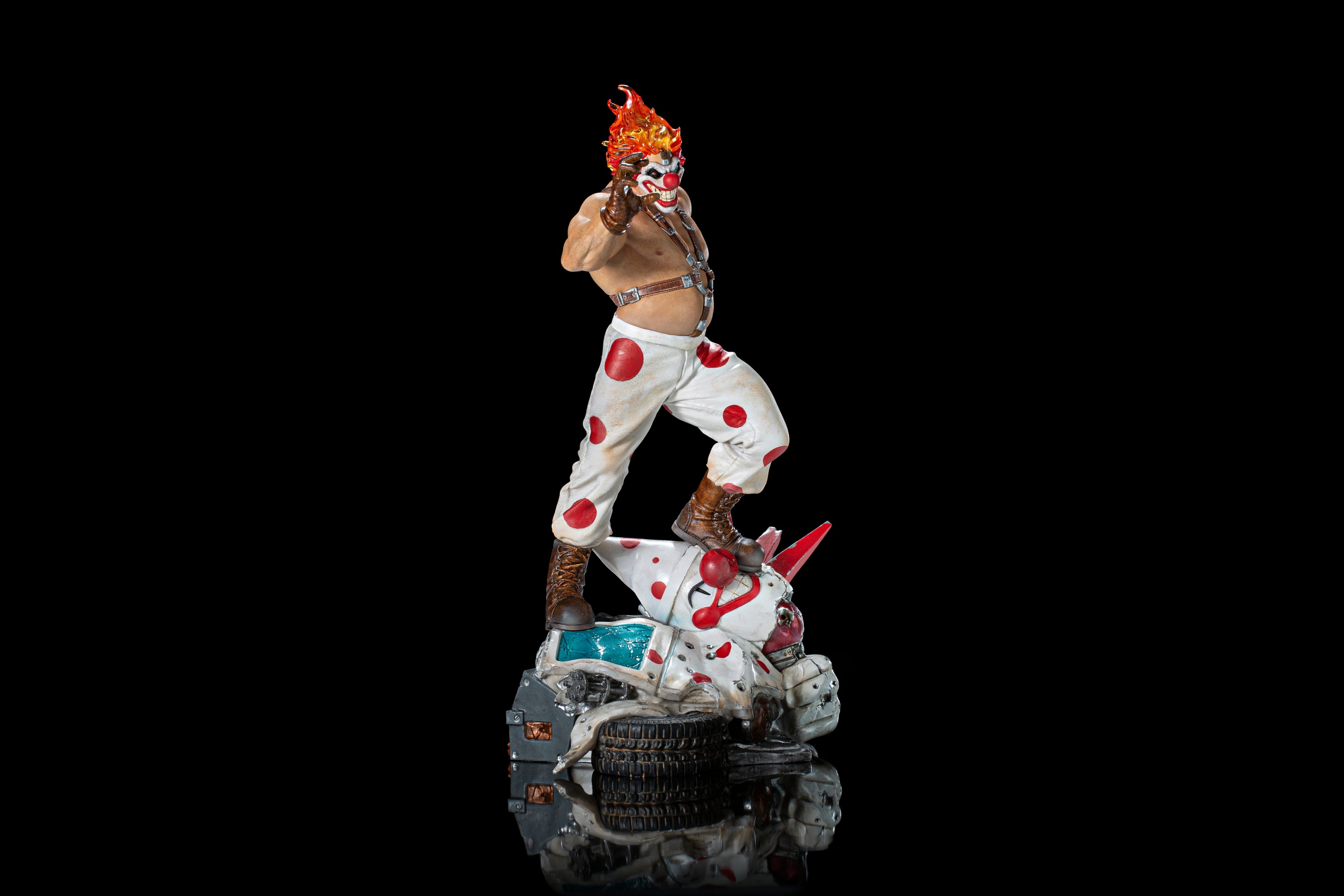 Iron Studios TWISTED METAL - Sweet Tooth Needles Kane Statue 1/10