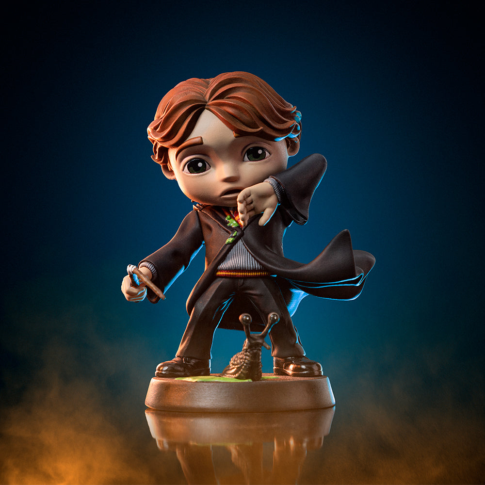Iron Studios & Minico Harry Potter - Ron Weasley with Broken Wand Figure