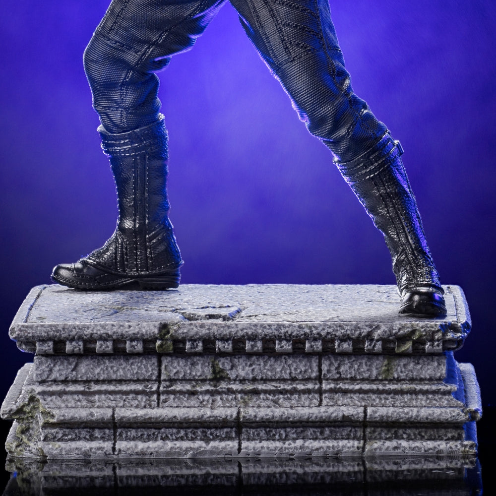 Iron Studios THE FALCON AND THE WINTER SOLDIER - Bucky Barnes Statue 1/10