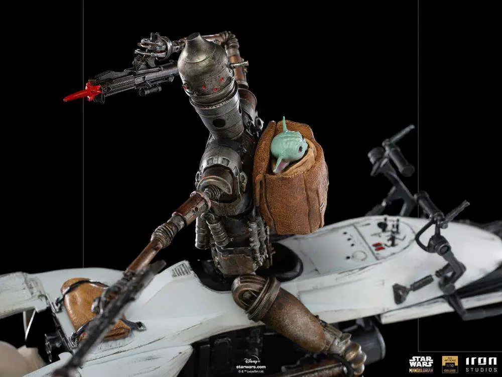 MANDALORIAN IG-11 AND CHILD 1/10  STATUE