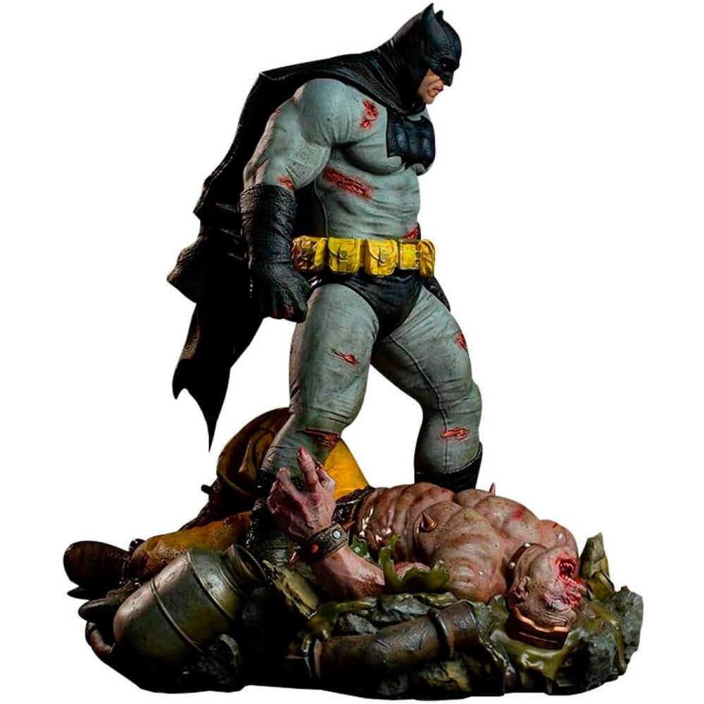 Iron Studios DC Comics Batman - The Dark Knight Returns Statue 1/6 Diorama