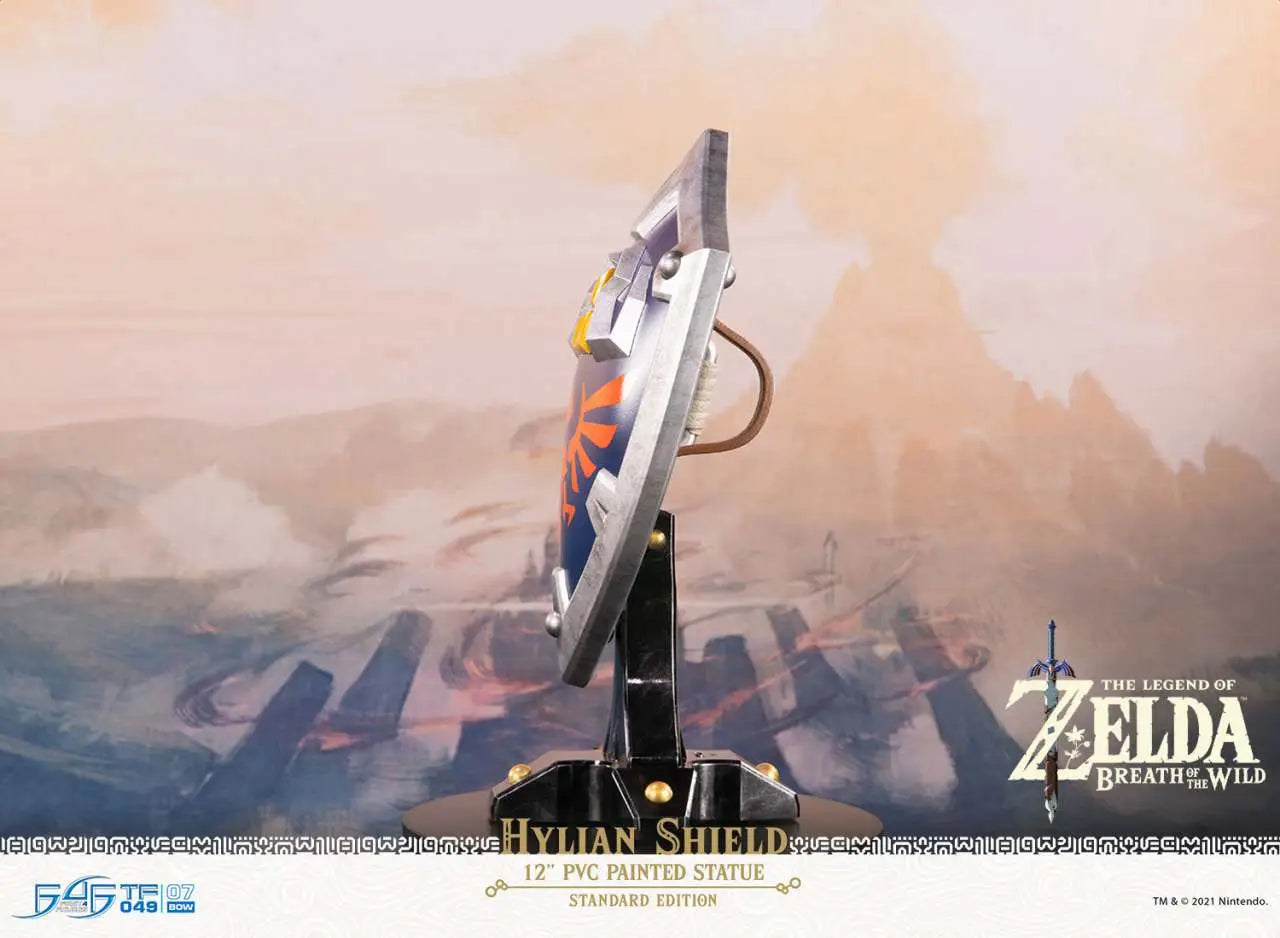 LEGEND OF ZELDA HYLIAN SHIELD PVC STATUE