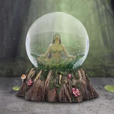 MOTHER EARTH BALANCE NATURE SNOW GLOBE