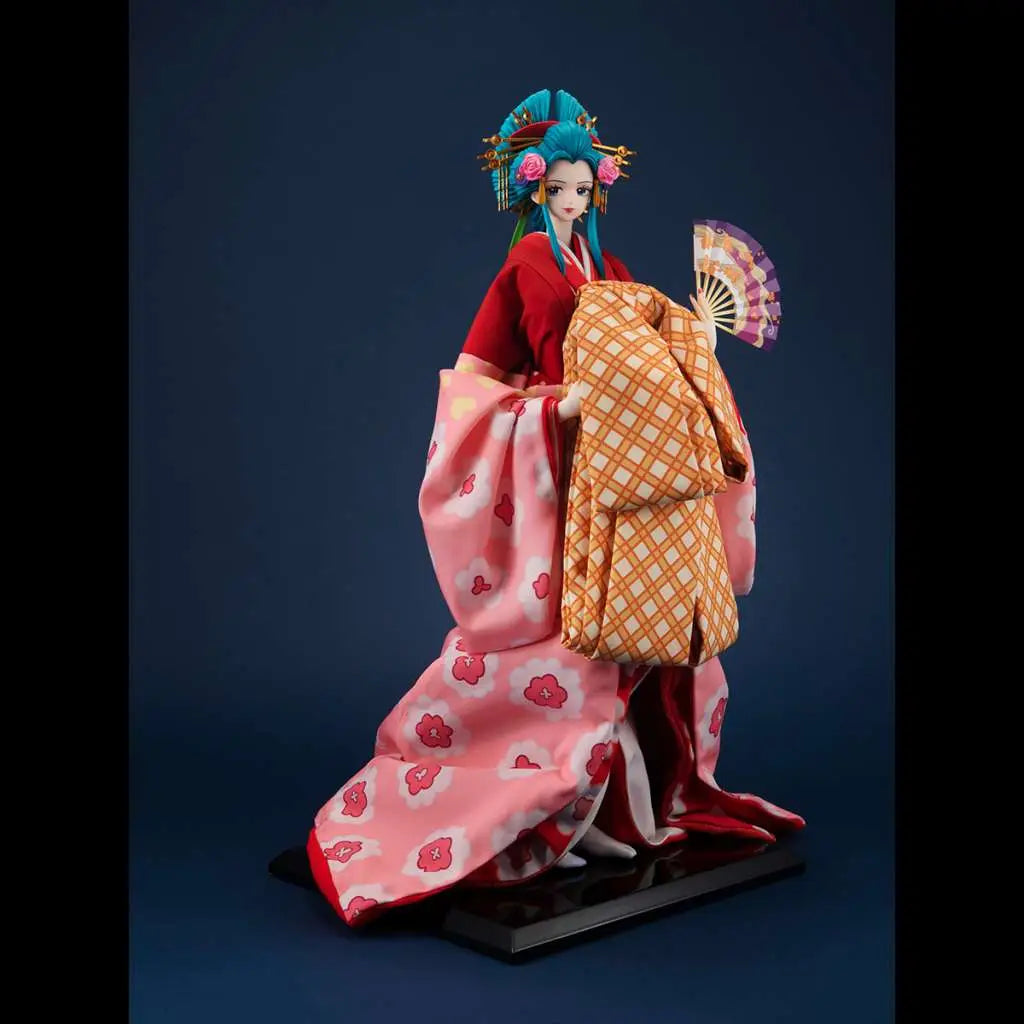 KYUGETSU X MEGAHOUSE ONE PIECE JAPANESE DOLL KOMURASAKI