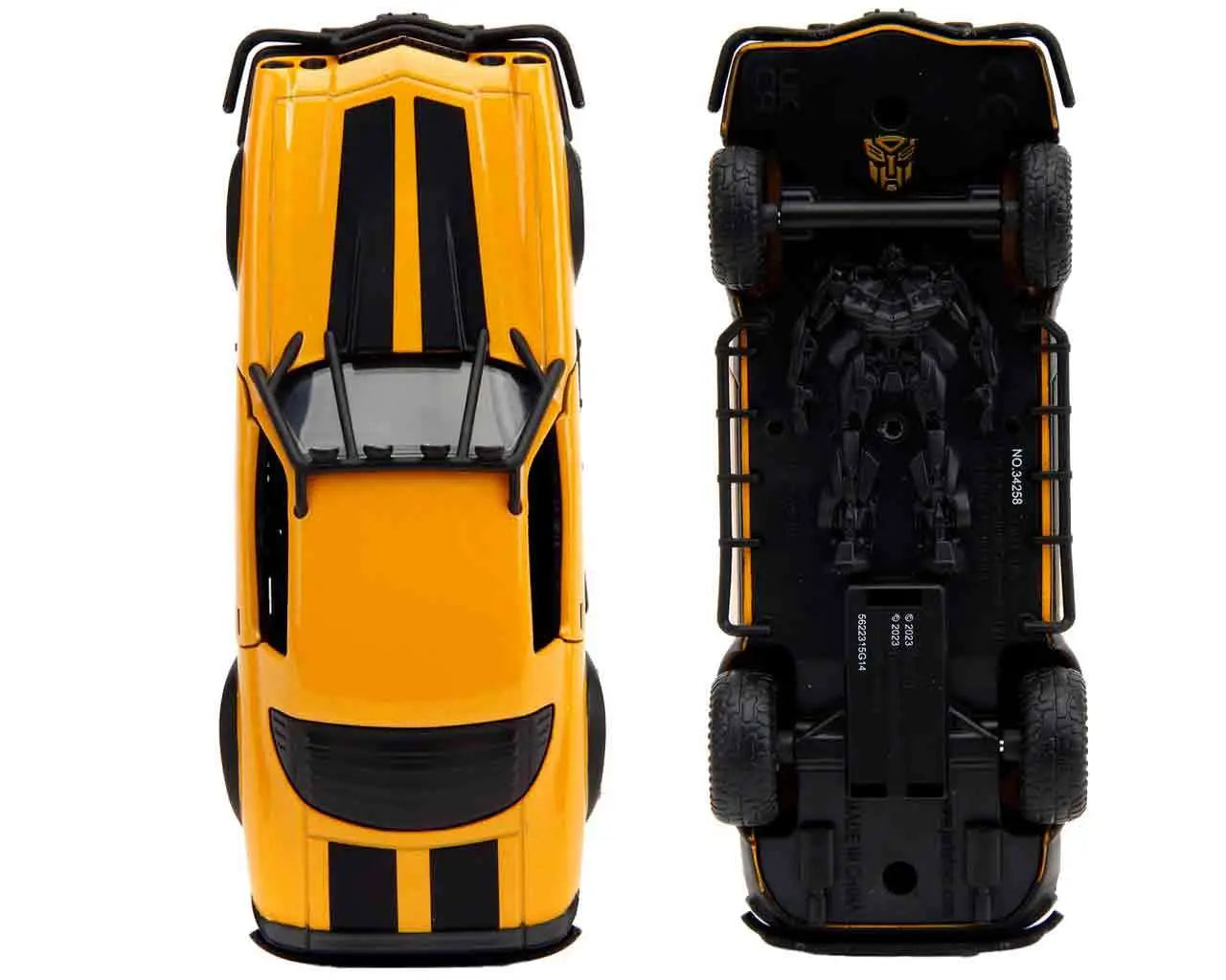 Transformers Rise of the Beasts - 1977 Chevrolet Camaro Bumblebee - 1:32 Die-Cast Model