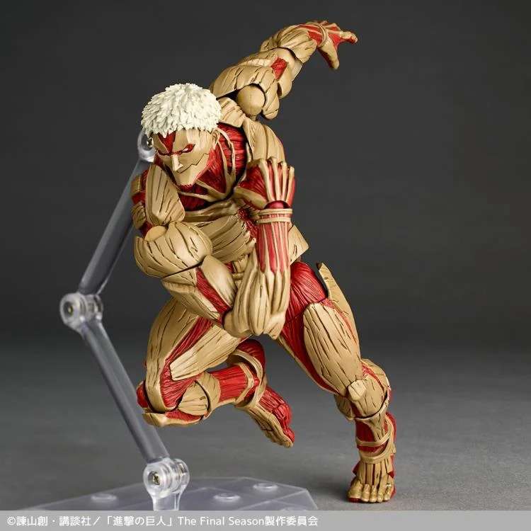 ATTACK ON TITAN - Armored Titan - Figurine Revoltech A.Y. 17cm