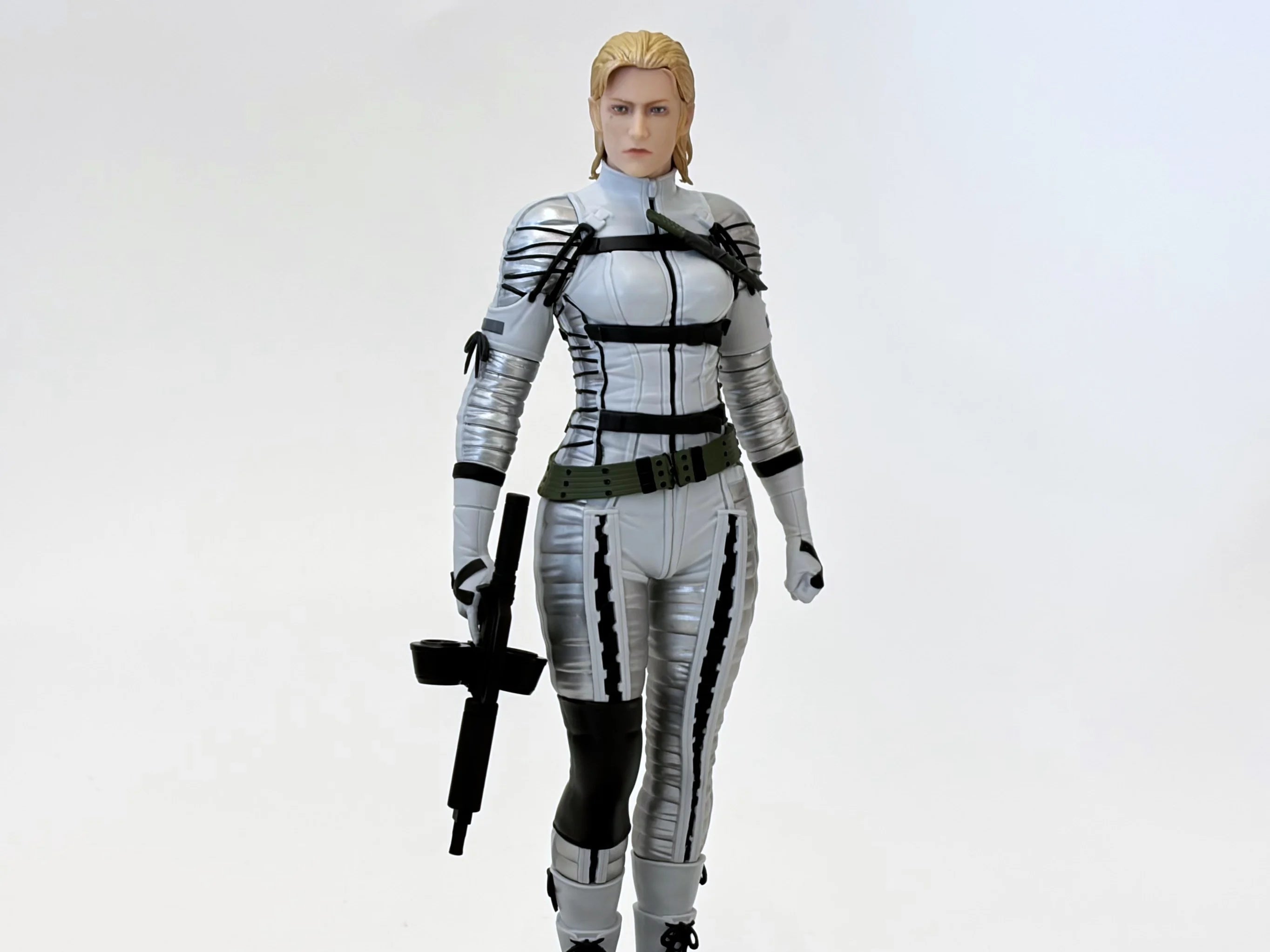 METAL GEAR SOLID DELTA - The Boss - Figure 20cm