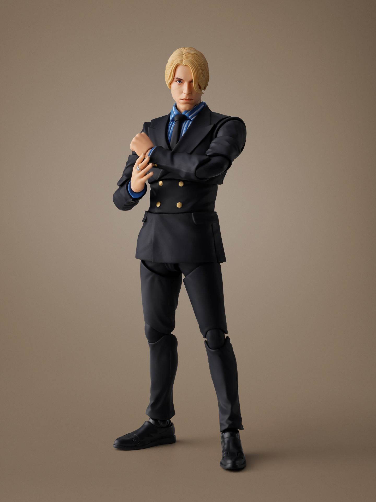 ONE PIECE NETFLIX - Sanji - Figure S.H. Figuarts 15cm